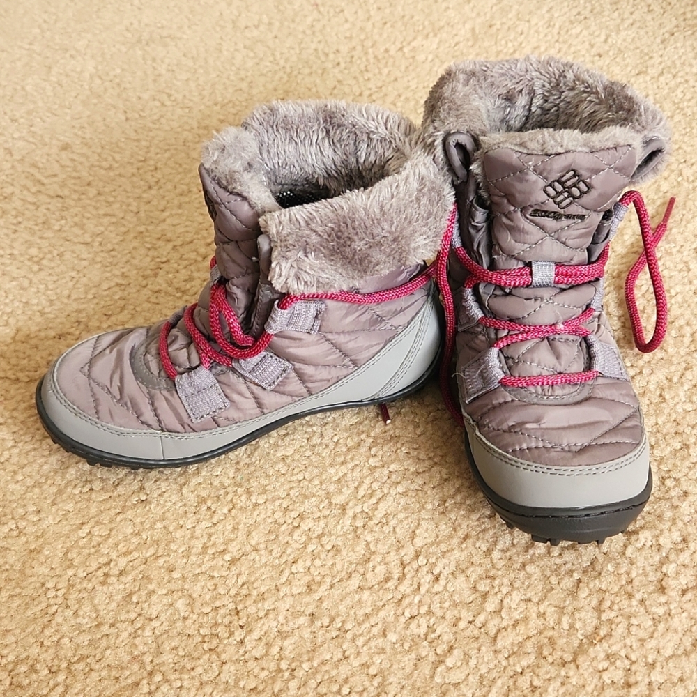 Columbia Snow Boots Youth size 1